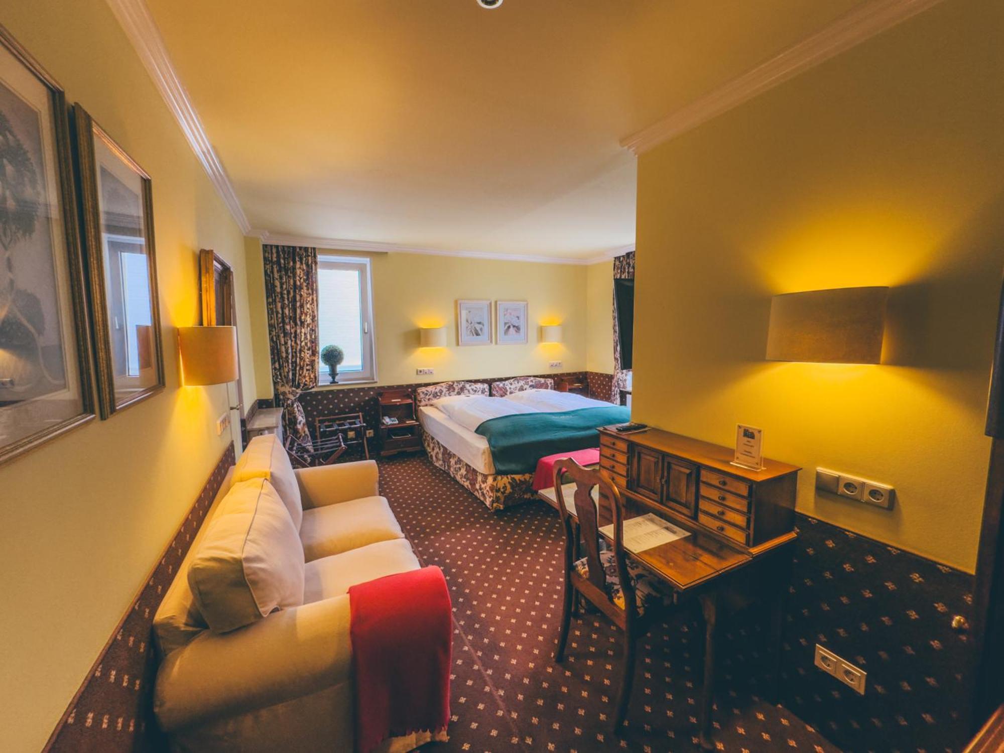 Hotel Mittelweg ฮัมบูร์ก ภายนอก รูปภาพ