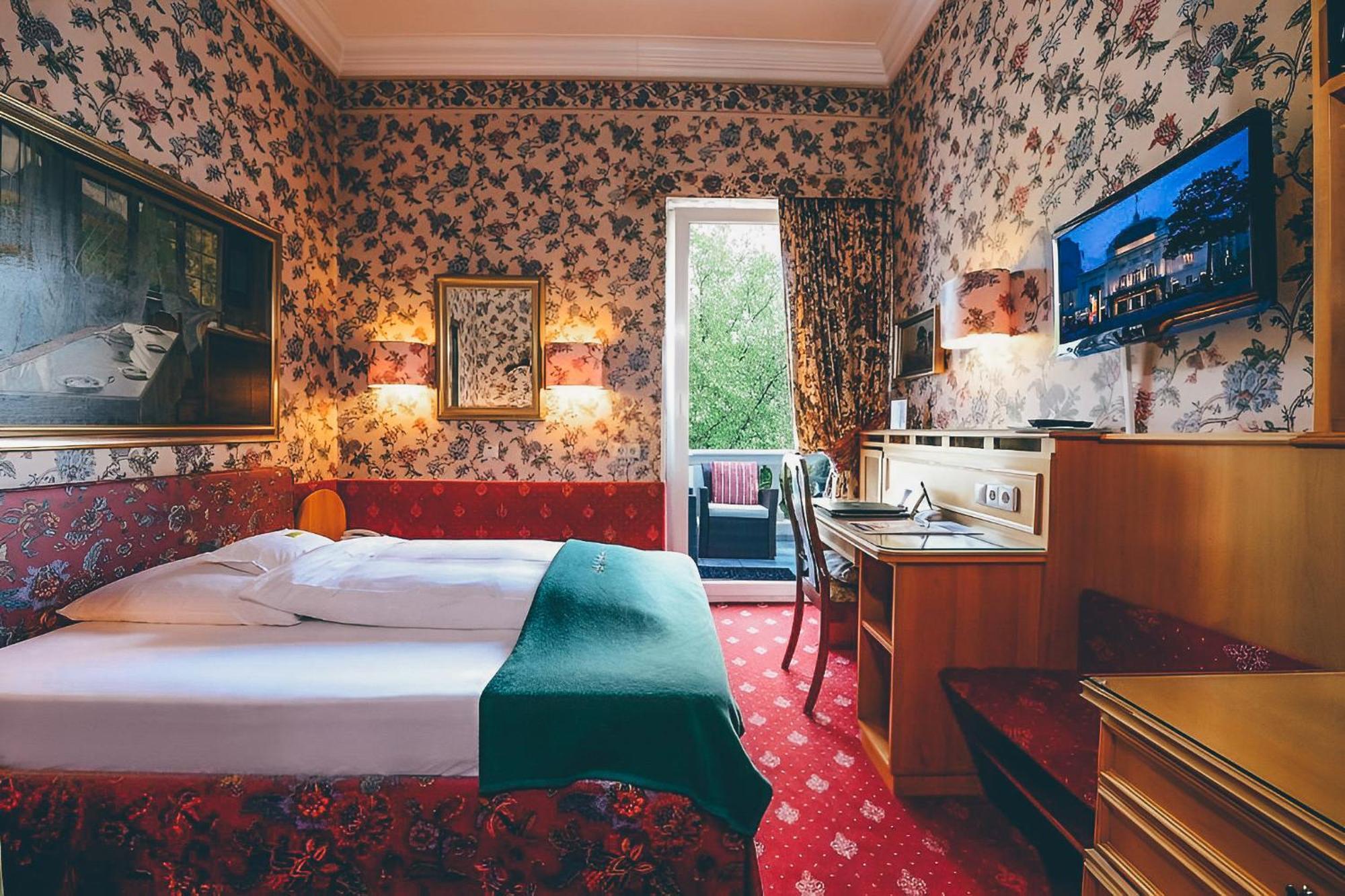 Hotel Mittelweg ฮัมบูร์ก ภายนอก รูปภาพ